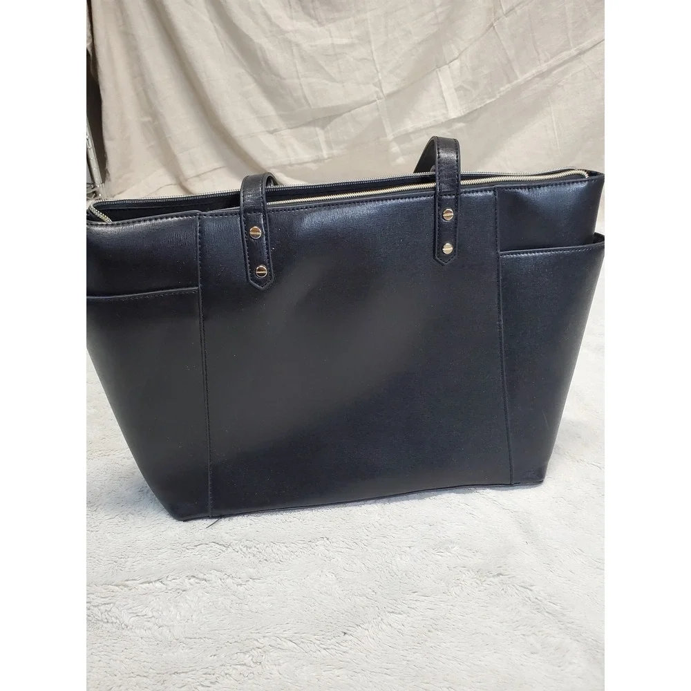 Kenneth Cole Reaction Black Laptop Computer Large Bag Tote Classic Minimalist